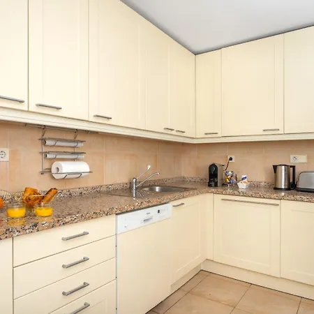 Canas Apartment